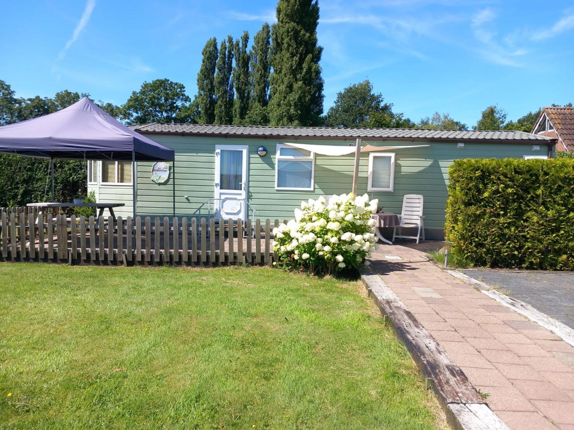 Locatie Het Knooppunt Engelse Chalet Nuis 外观 照片